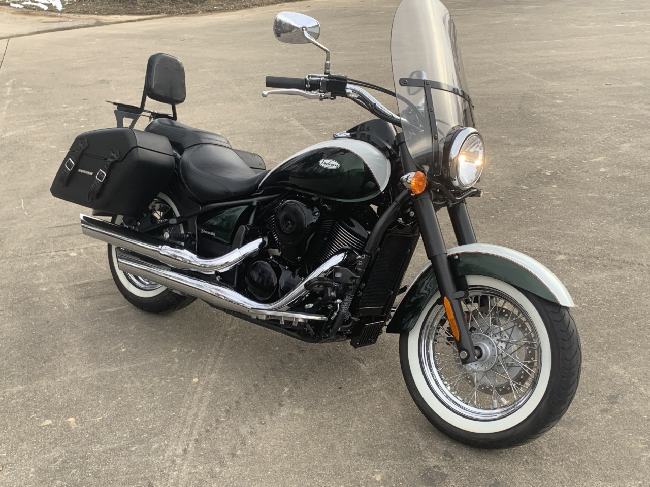 2022 Kawasaki Vulcan 900 Classic